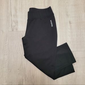 Reebok • Black Capri Playdry Leggings